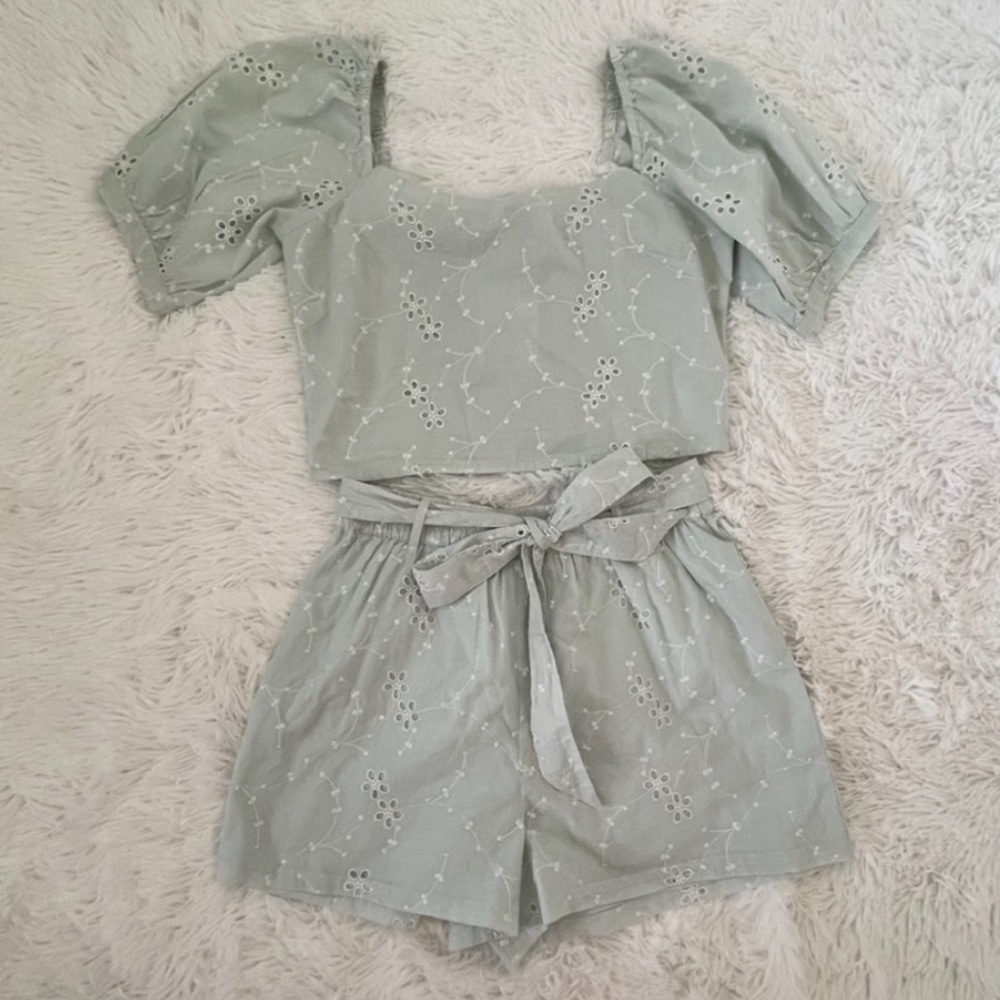 NWT Forever 21 Tie-Waist Embroidered Floral Shorts and Crop Top